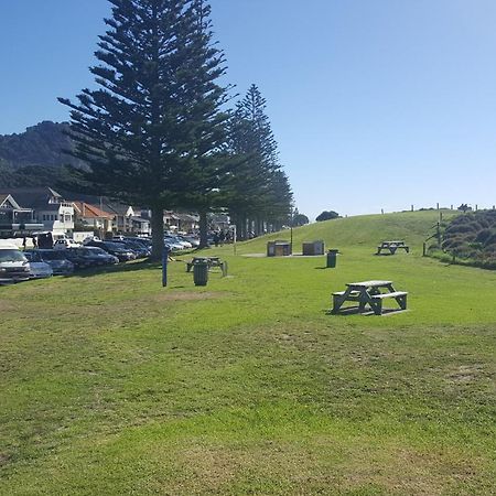 Arnies At The Beach Mount Maunganui Exterior photo