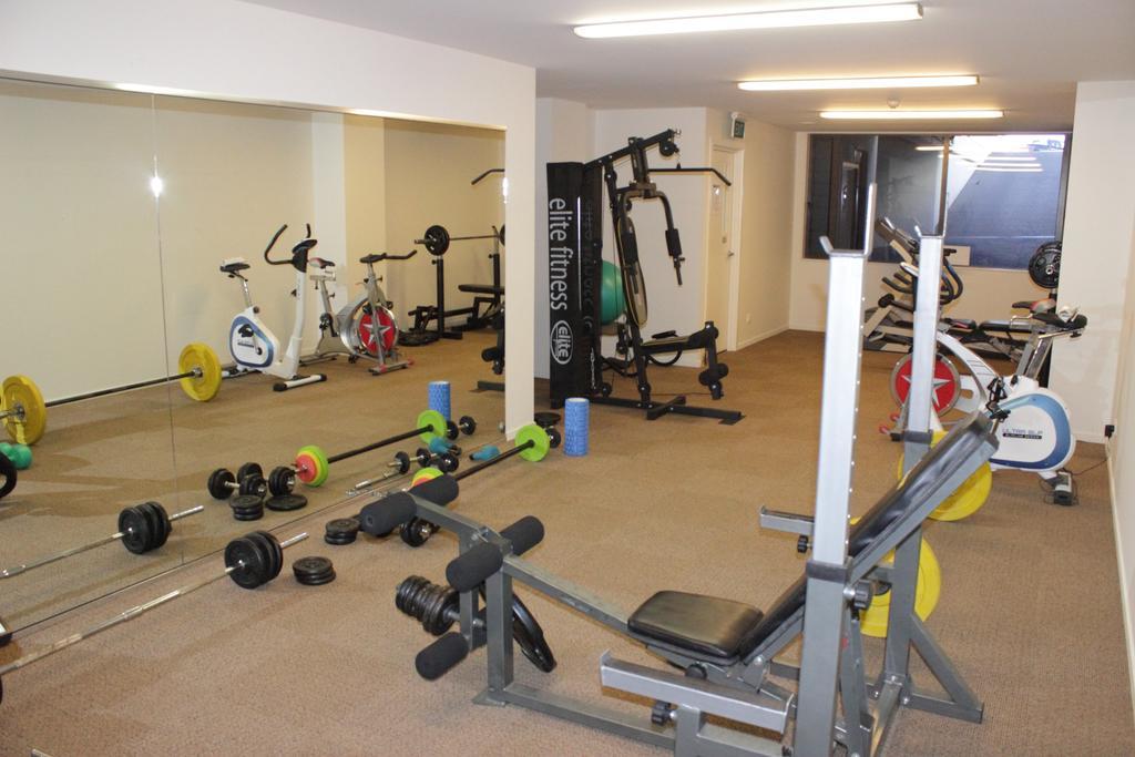 Arnies At The Beach Mount Maunganui Exterior photo